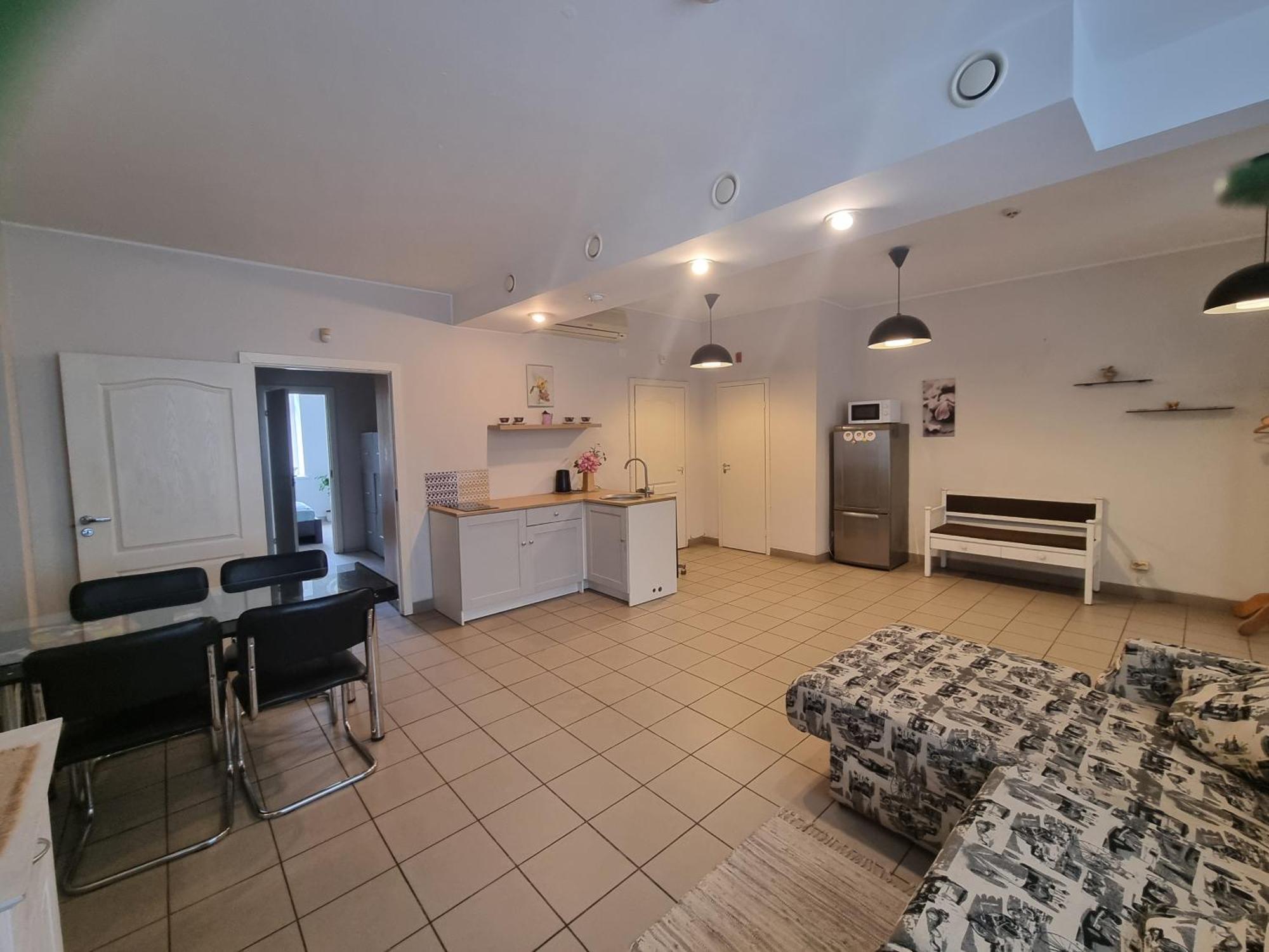 Camellia Studio Apartment & Parking Riga Luaran gambar