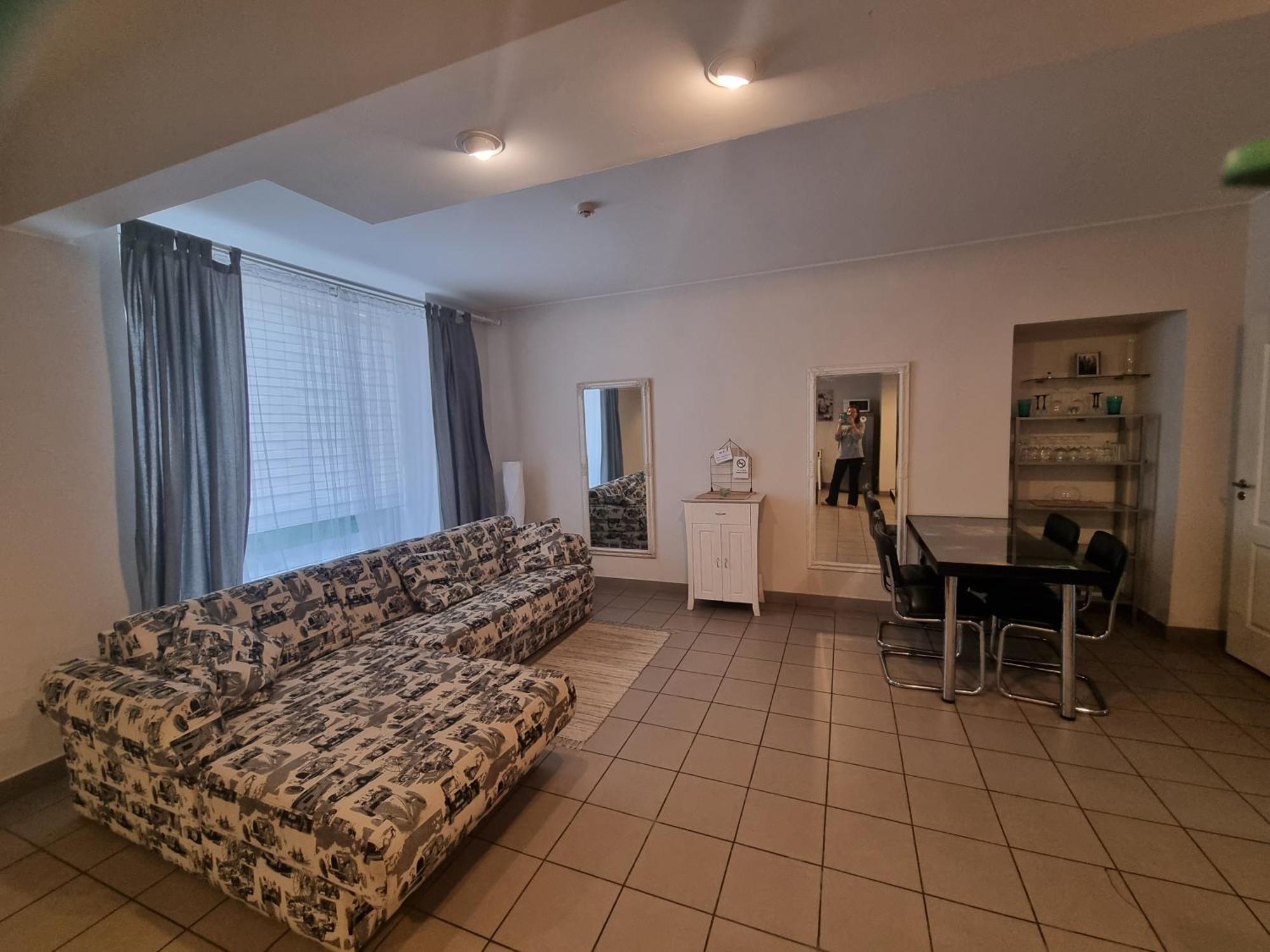 Camellia Studio Apartment & Parking Riga Luaran gambar
